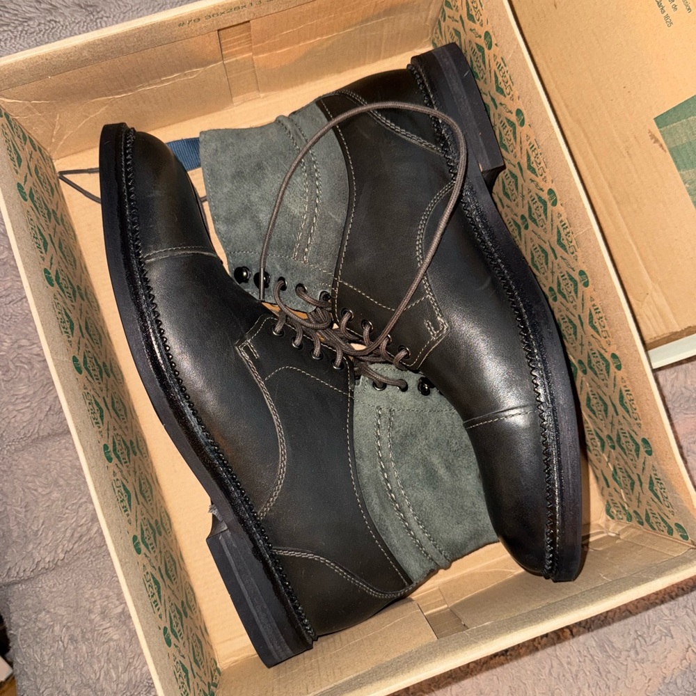 Clark’s Bushwick Peak Boots